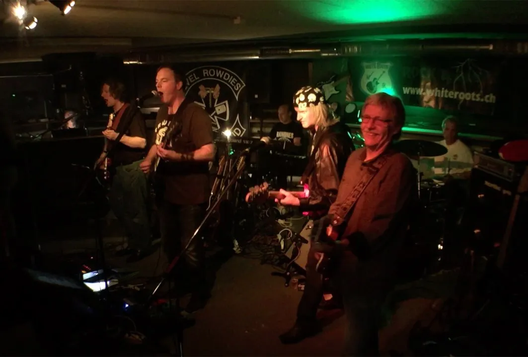 White Roots 2015 Concert at Evel Rowdies